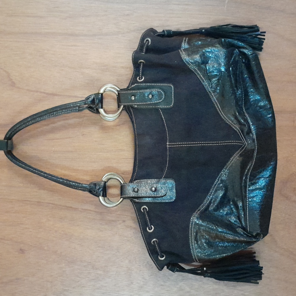 Hecho En Chine Purse
